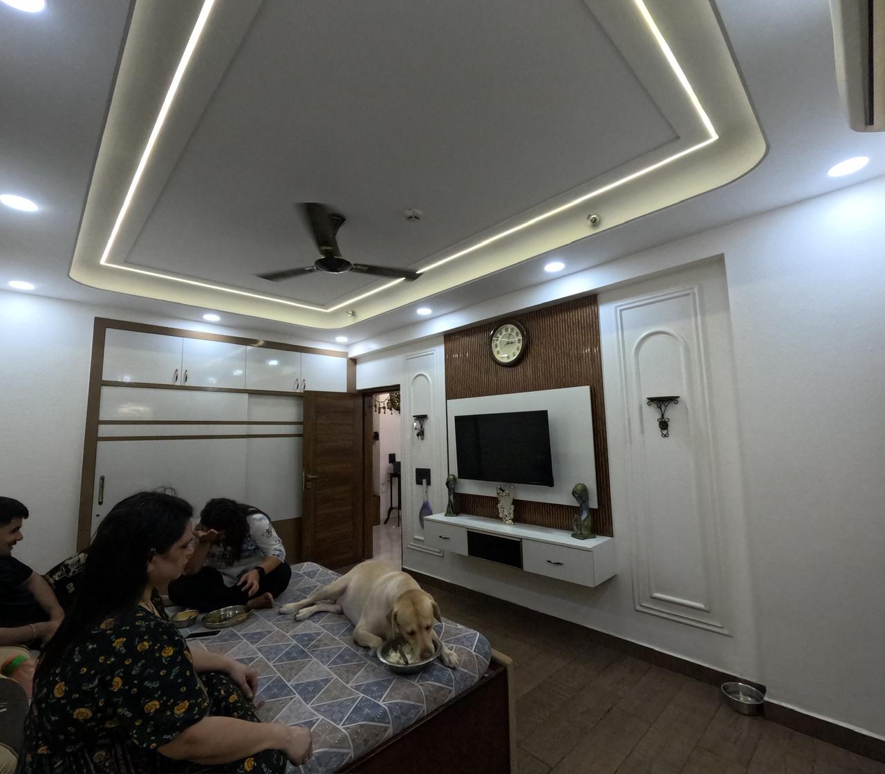 3 BHK Apartment For Sale in Paramount Floraville