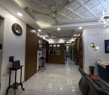 Parking in 3 BHK Apartment at Paramount Floraville, Sector 137 – for Sale