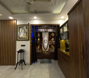 Parking in 3 BHK Apartment at Paramount Floraville, Sector 137 – for Sale
