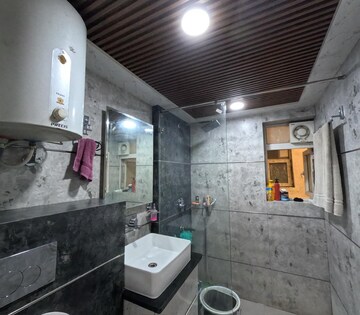 Bathroom in 3 BHK Apartment at Paramount Floraville, Sector 137 – for Sale