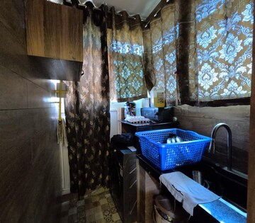 Parking in 3 BHK Apartment at Paramount Floraville, Sector 137 – for Sale