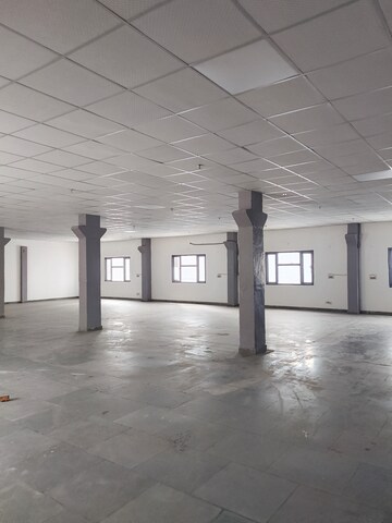  Warehouse For Rent in Kharar Road