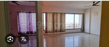 Room in 2 BHK Apartment at Aaryan Gloria, South Bopal – for Rent