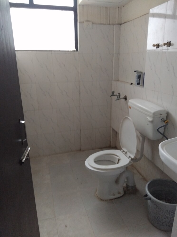Attached Bathroom, op-floridaa 2 Bedroom 473 Sq.Ft. Apartment In Sector 82 Faridabad 9259844