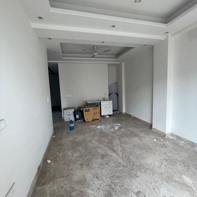 Room, kalkaji 3 Bedroom 1500 Sq.Ft. Apartment In Kalkaji Delhi 9259867