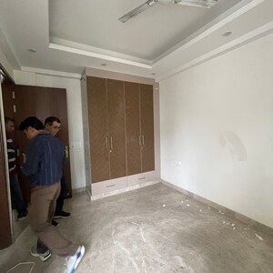 Room in 3 BHK Apartment at Kalkaji – for Sale