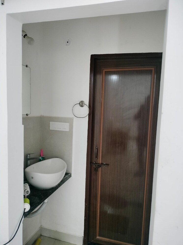 Bathroom, amrit-pebble-bay-ph-ii 2 Bedroom 1200 Sq.Ft. Independent House In Baghmugalia Bhopal 9259878
