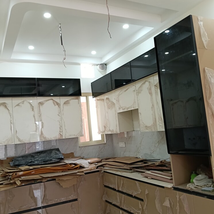 Kitchen, shimla bypass road 3 Bedroom 132 Sq.Yd. Independent House In Shimla Bypass Road Dehradun 9259877