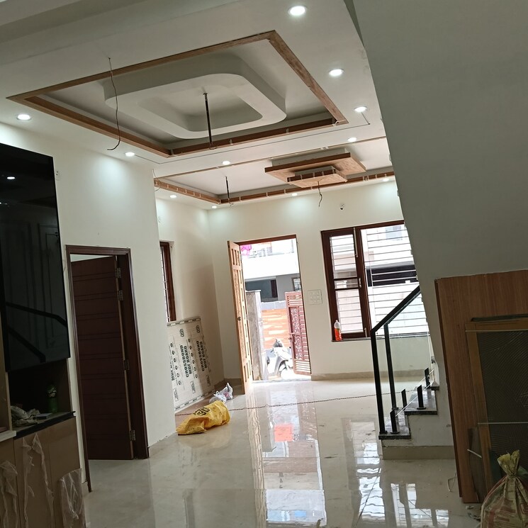 undefined, shimla bypass road 3 Bedroom 132 Sq.Yd. Independent House In Shimla Bypass Road Dehradun 9259877