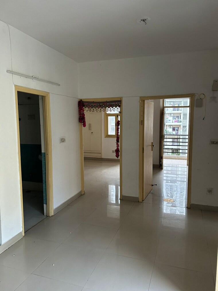 Room, omkar-royal-nest 3 Bedroom 1390 Sq.Ft. Apartment In Tech Zone 4 Greater Noida Greater Noida 9259917