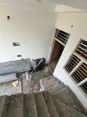 Team Area in 3 BHK Independent House at Shimla Bypass Road – for Sale