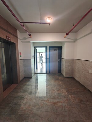  2 BHK Apartment at Chandak Cornerstone, Worli – for Rent