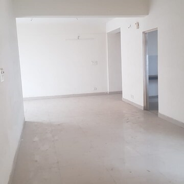 Room in 3 BHK Apartment at DDA HIG Jasola, Jasola Vihar – for Sale