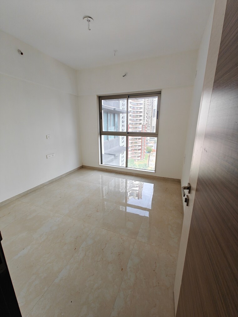 Room, chandak-cornerstone 2 Bedroom 600 Sq.Ft. Apartment In Worli Mumbai 9259918