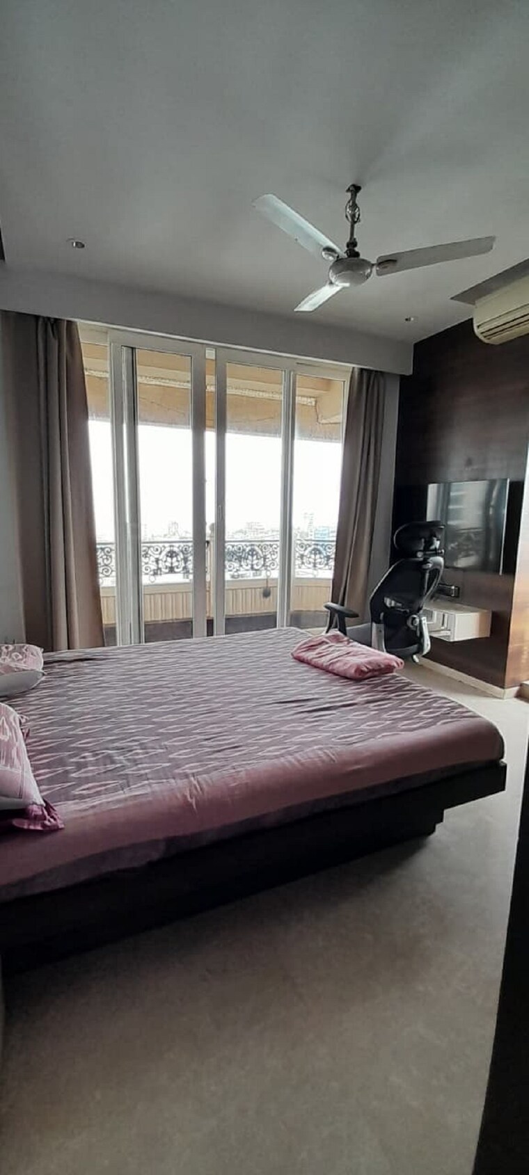 Bedroom, bandra west 4 Bedroom 1400 Sq.Ft. Apartment In Bandra West Mumbai 9259894