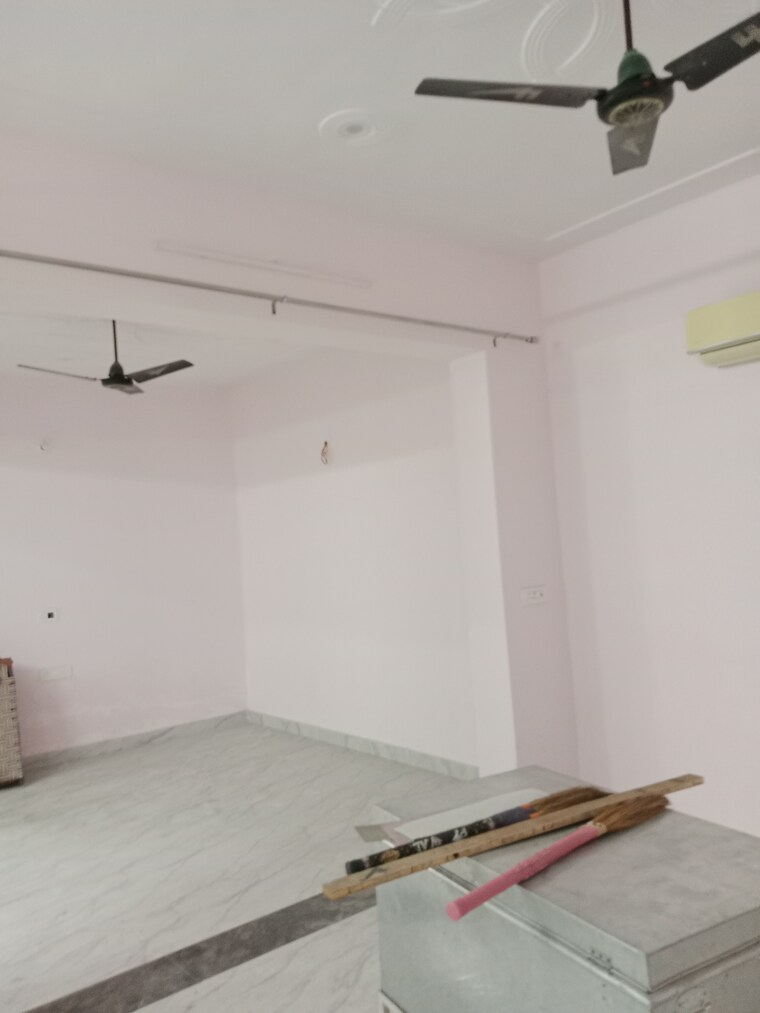 Room, huda 3.5 Bedroom 1903 Sq.Ft. Builder Floor In Huda Panipat 9259928
