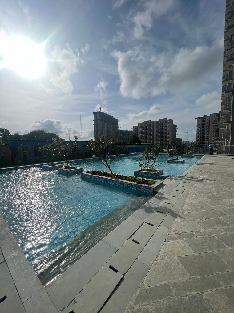 Swimming Pool, godrej-hillside 3 Bedroom 1200 Sq.Ft. Apartment In Mahalunge Pune 9259936