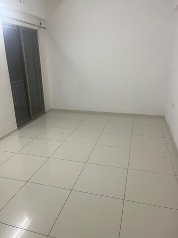 Bedroom in 3 BHK Apartment at Shela – for Rent
