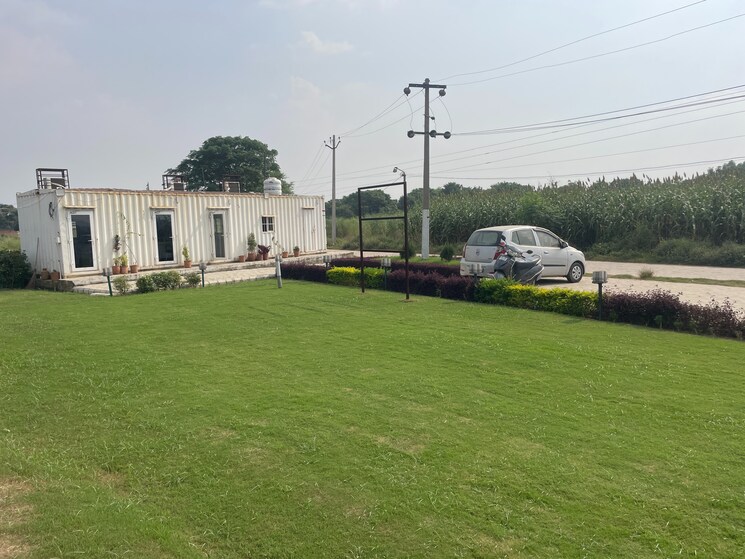 Nearby, dyalpur  115 Sq.Yd. Plot In Dyalpur Zirakpur 9259954