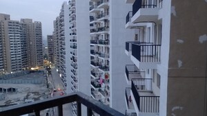3 BHK Apartment – Exterior View View at Sare Crescent Parc, Sector 92 - for Sale
