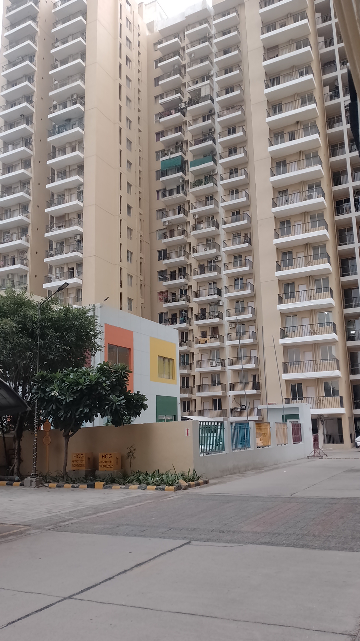 3 BHK + Study Room 1326 Sq.Ft. Apartment in Sare Crescent Parc