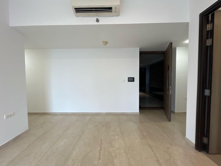 Room, lodha-the-park 2 Bedroom 857 Sq.Ft. Apartment In Worli Mumbai 9259964