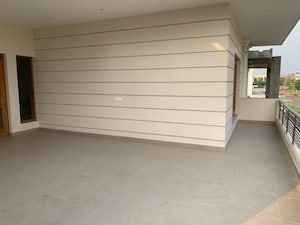 Room in 3 BHK Independent House at GMADA Eco City, North Mullanpur – for Rent