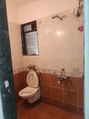 Master Bedroom in 3 BHK Apartment at Lodha Paradise, Majiwada – for Rent