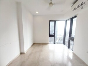 2 BHK Apartment For Rent in Lodha The Park, Worli