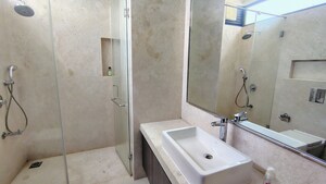 Bathroom in 4 BHK Villa at Prestige Golfshire, Nandi Hills – for Rent