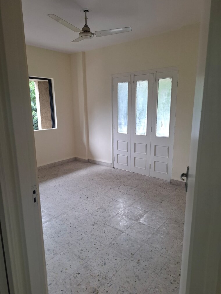 Room, flower-valley-complex 2 Bedroom 700 Sq.Ft. Apartment In Khopat Thane 9260111