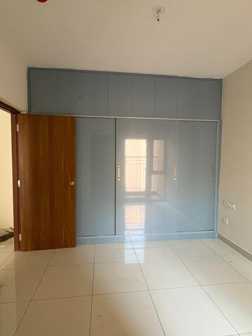 Room in 2 BHK Apartment at Prestige Finsbury Park Hyde, Bagaluru – for Rent
