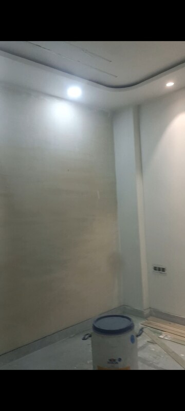 4 BHK Builder Floor For Sale in Rohini Sector 28