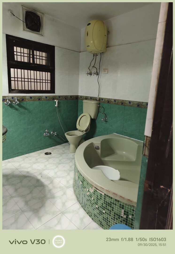 Team Area, gomti nagar 6+ Bedroom 2350 Sq.Ft. Independent House In Gomti Nagar Lucknow 9260200