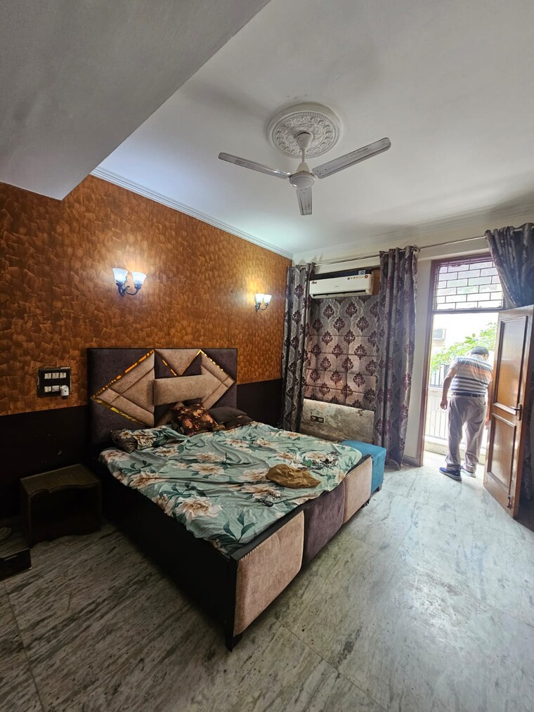 Bedroom, lajpat nagar i 3 Bedroom 1680 Sq.Ft. Builder Floor In Lajpat Nagar I Delhi 9260347