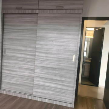 Room in 2 BHK Apartment at L&T Emerald Isle, Budhia Jadhav Wadi – for Rent