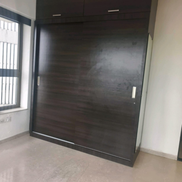 Room in 2 BHK Apartment at L&T Emerald Isle, Budhia Jadhav Wadi – for Rent