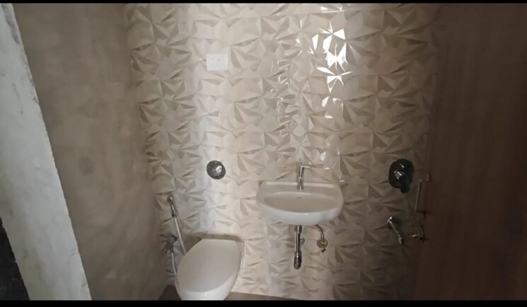 Bathroom, raunak-residency-thane 1 Bedroom 650 Sq.Ft. Apartment In Pokhran Road No One Thane 9260216