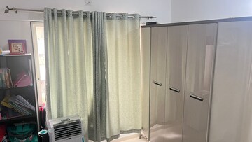 Room in 2 BHK Apartment at Kalyani Nagar – for Rent