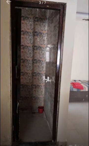 Bathroom in 1 BHK Apartment at Gomti Nagar – for Rent