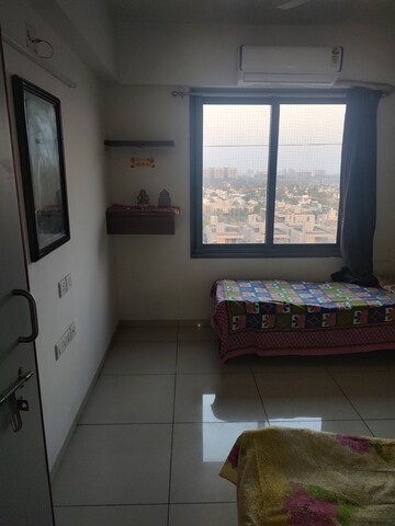 Bedroom in 2 BHK Apartment at Goyal Orchid Blues, Shela – for Rent