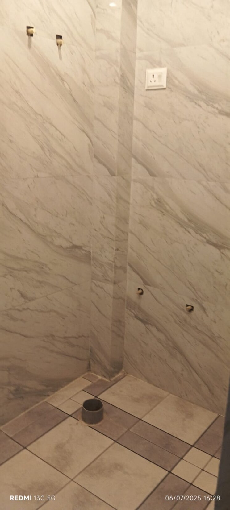 Bathroom, nirala-estate 2 Bedroom 969 Sq.Ft. Apartment In Tech Zone 4 Greater Noida Greater Noida 9260249