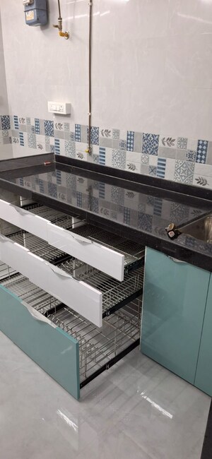 2 BHK Apartment – Exterior View View at Swapnalok Towers, Malad East - for Sale