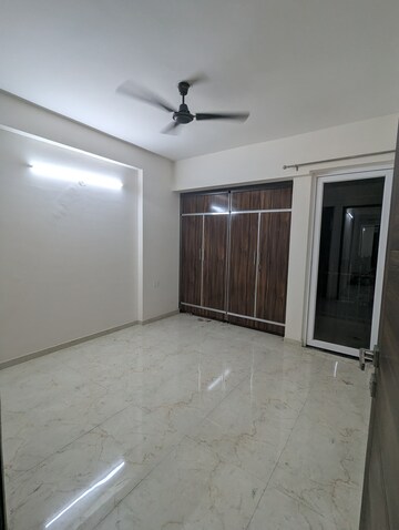 2.5 BHK Builder Floor For Rent in Smart World Gems, Sector 89