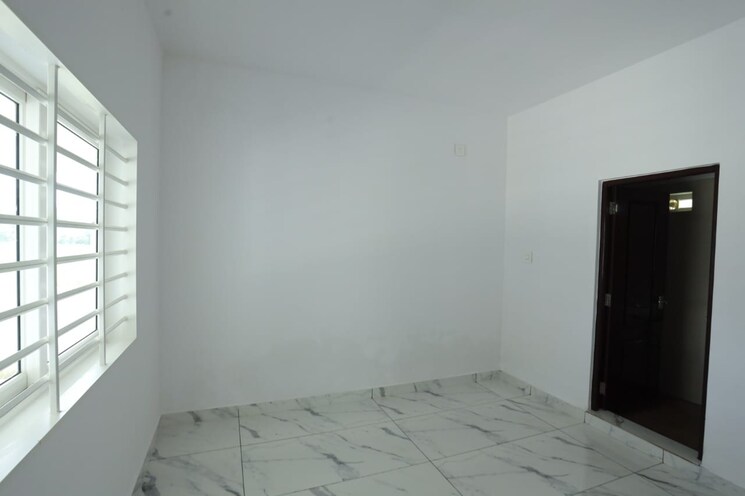 Room, kunathurmedu 3 Bedroom 1500 Sq.Ft. Independent House In Kunathurmedu Palakkad 9260311