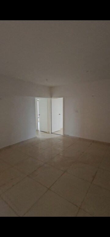 Room in 3 BHK Apartment at Shela – for Rent