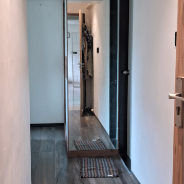 Staircase in 2 BHK Apartment at Sharda Edifice Celestial, Valmik Nagar – for Rent