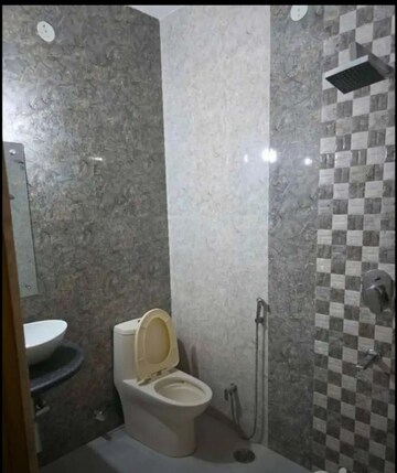Attached Bathroom in 2 BHK Independent House at Indira Nagar – for Rent