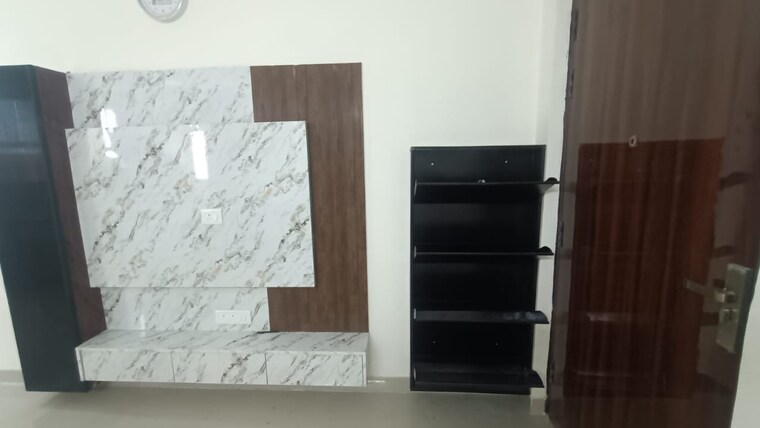 Room, rof-alante 3 Bedroom 750 Sq.Ft. Apartment In Sector 108 Gurgaon 9251107