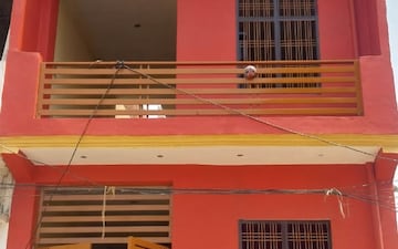 6 BHK Independent House For Sale in Alamnagar